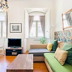 Апартаменты Baixa-chiado Getaway *